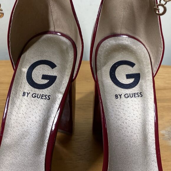 G by Guess Shantel3 Red Faux Leather Sz 7.5 Ankle Strap Block Heel Sandals Read - Picture 16 of 16
